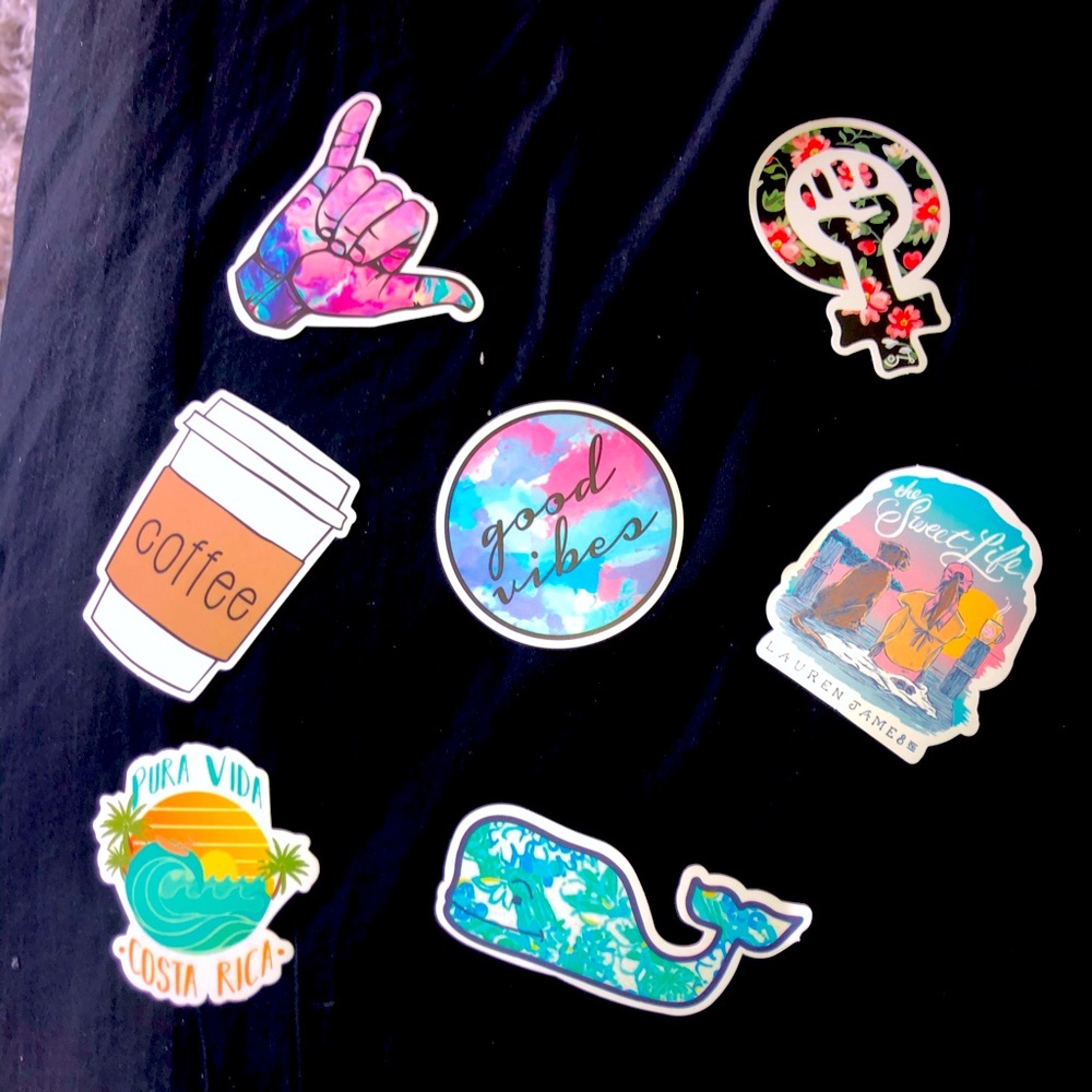 PURA VIDA & VINEYARD VINES & MORE RARE STICKERS 🌊